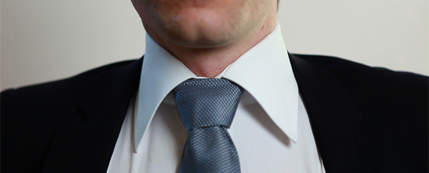 La gueule de l’emploi Réalisé par Didier Cros
Dix commerciaux en quête de travail. Convoqués pour une session collective...